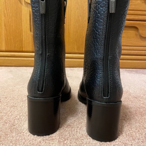 SORRY, SOLD -- Vince Camuto Zanilla Black Leather Boot - NWOB - Picture 4 of 13